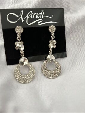 Silver Crystal Drop Earrings - Sparkling Circle Dangle